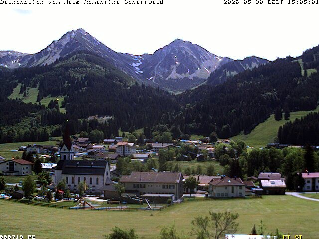 Archived image Webcam Schattwald: Vacation rental Haus Romantika