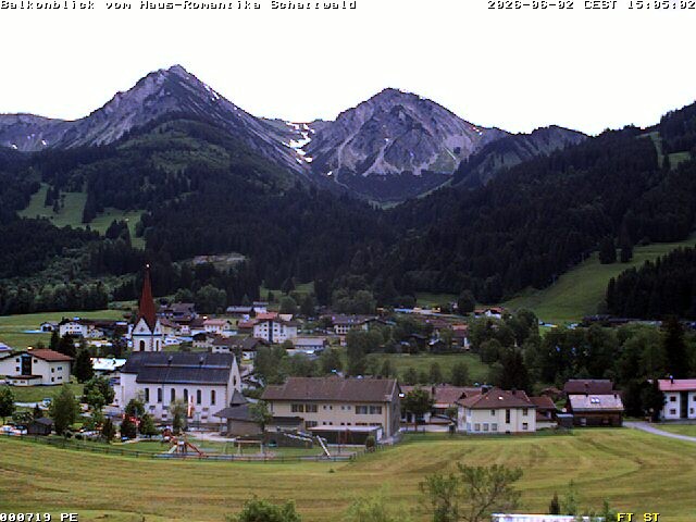 Archiv Foto Webcam Schattwald: Haus Romantika