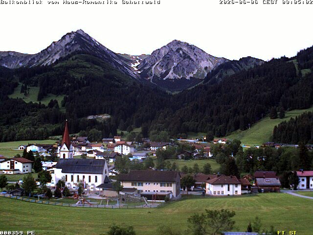 Archiv Foto Webcam Schattwald: Haus Romantika