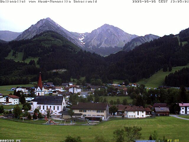 Archiv Foto Webcam Schattwald: Haus Romantika