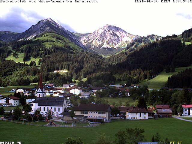 Archived image Webcam Schattwald: Vacation rental Haus Romantika