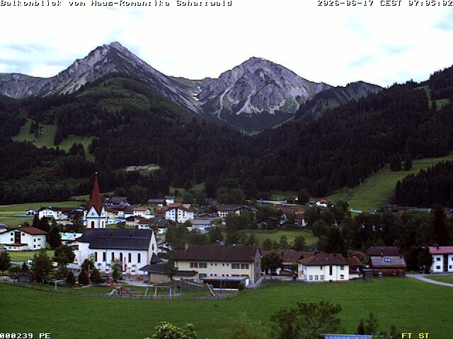 Archiv Foto Webcam Schattwald: Haus Romantika