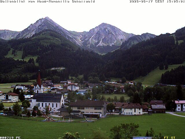 Archiv Foto Webcam Schattwald: Haus Romantika