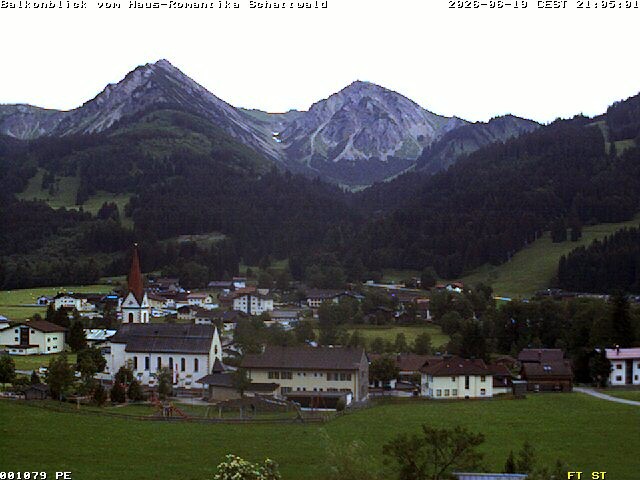Archiv Foto Webcam Schattwald: Haus Romantika