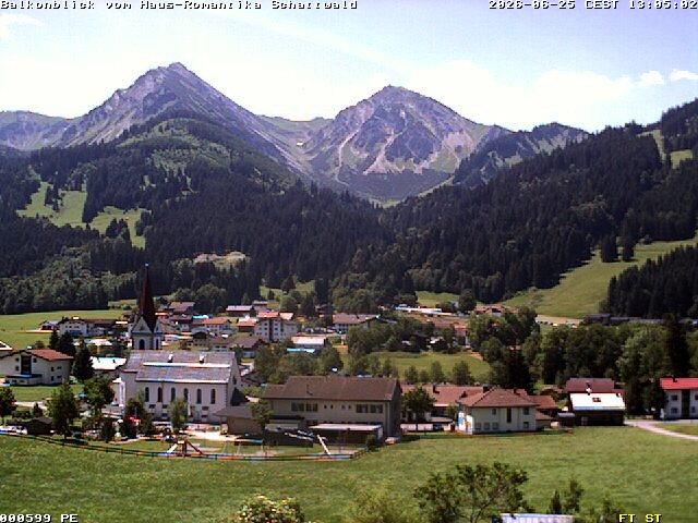 Archived image Webcam Schattwald: Vacation rental Haus Romantika