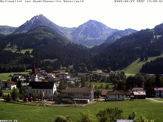 Archived image Webcam Schattwald: Vacation rental Haus Romantika