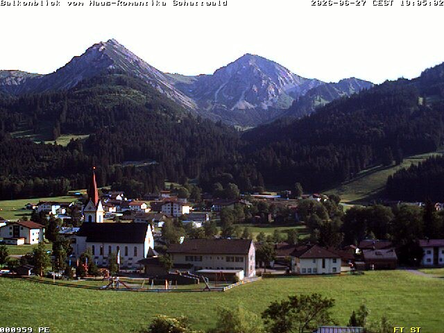 Archived image Webcam Schattwald: Vacation rental Haus Romantika