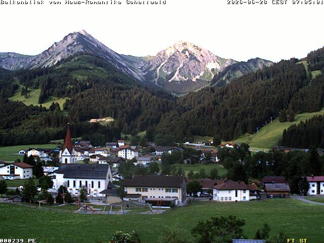 Archiv Foto Webcam Schattwald: Haus Romantika