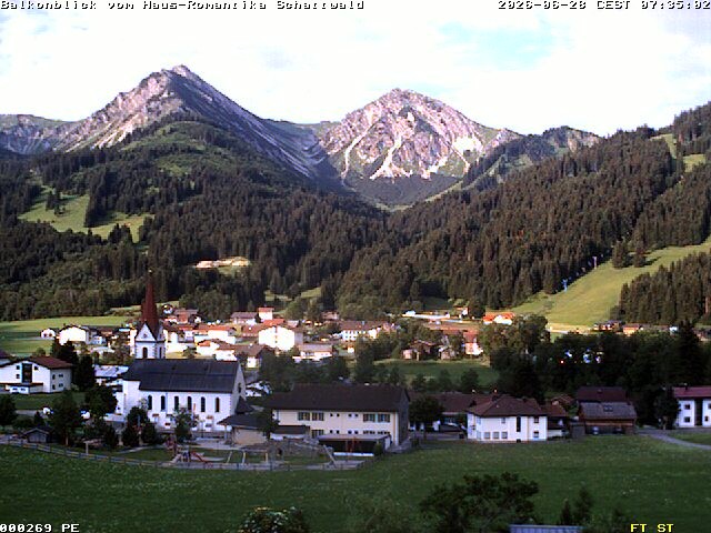 Archiv Foto Webcam Schattwald: Haus Romantika