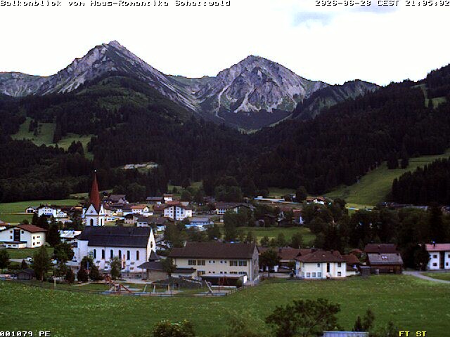 Archiv Foto Webcam Schattwald: Haus Romantika