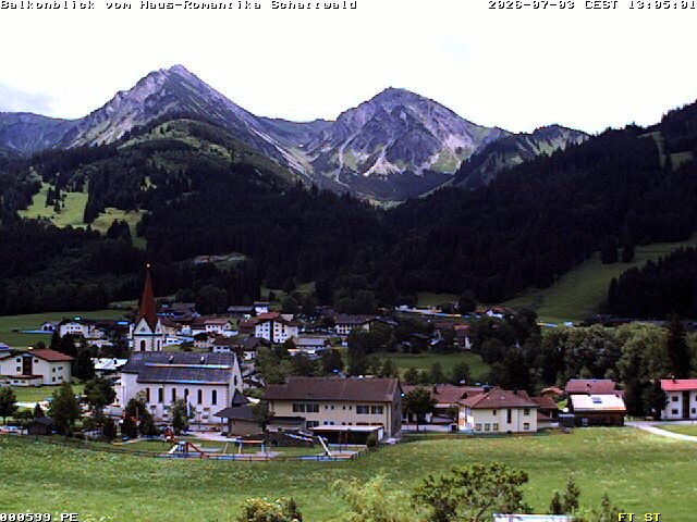 Archived image Webcam Schattwald: Vacation rental Haus Romantika