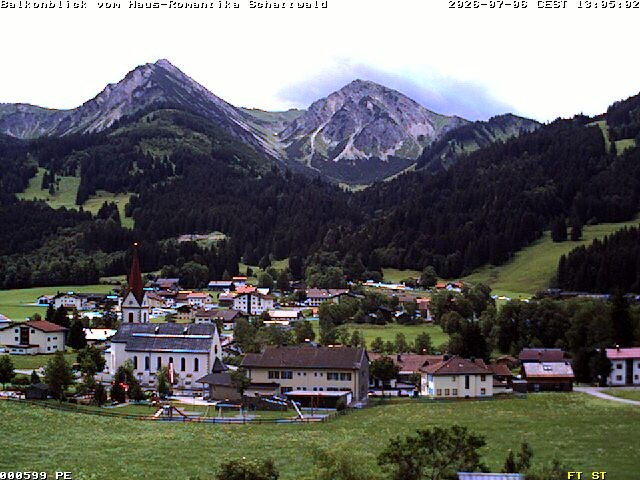 Archived image Webcam Schattwald: Vacation rental Haus Romantika