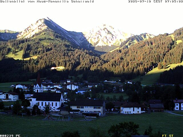 Archived image Webcam Schattwald: Vacation rental Haus Romantika