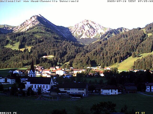 Archived image Webcam Schattwald: Vacation rental Haus Romantika