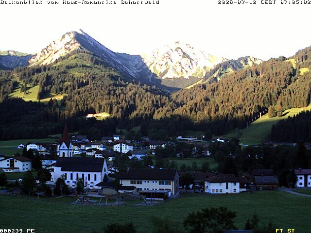 Archived image Webcam Schattwald: Vacation rental Haus Romantika