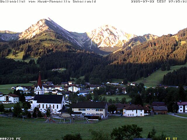 Archiv Foto Webcam Schattwald: Haus Romantika