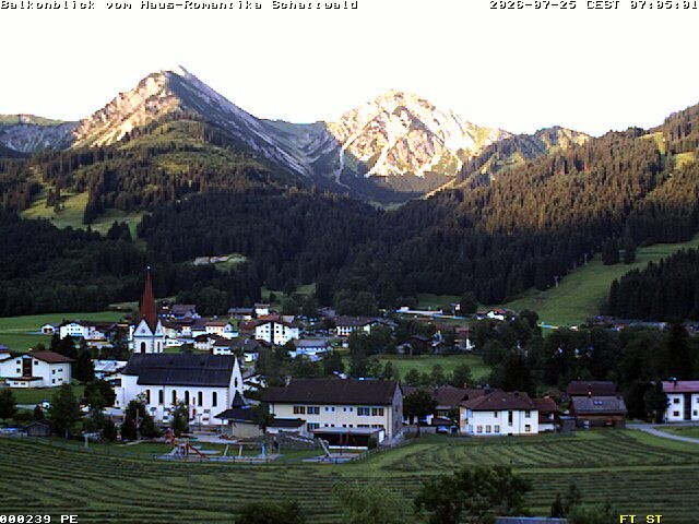 Archiv Foto Webcam Schattwald: Haus Romantika