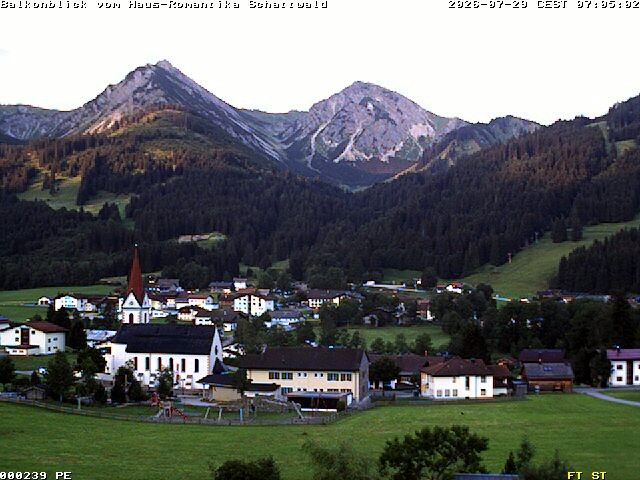Archiv Foto Webcam Schattwald: Haus Romantika