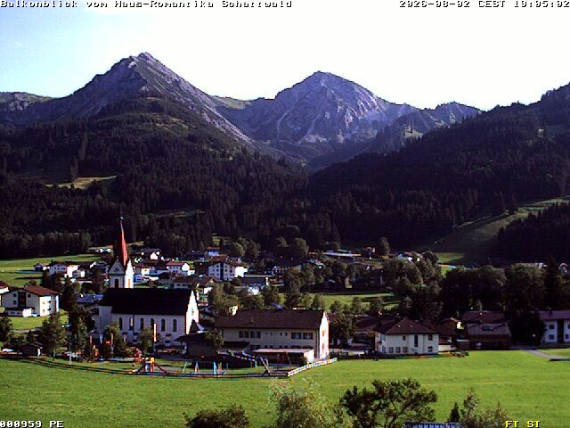 Archiv Foto Webcam Schattwald: Haus Romantika