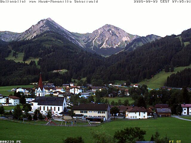 Archiv Foto Webcam Schattwald: Haus Romantika