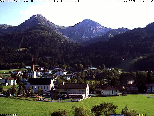 Archiv Foto Webcam Schattwald: Haus Romantika