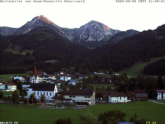 Archiv Foto Webcam Schattwald: Haus Romantika