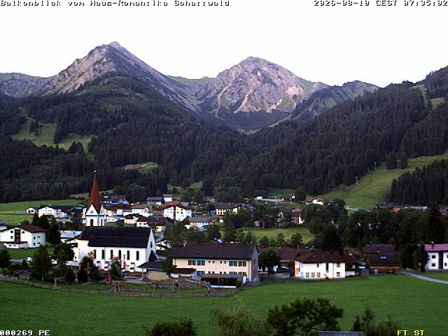 Archiv Foto Webcam Schattwald: Haus Romantika