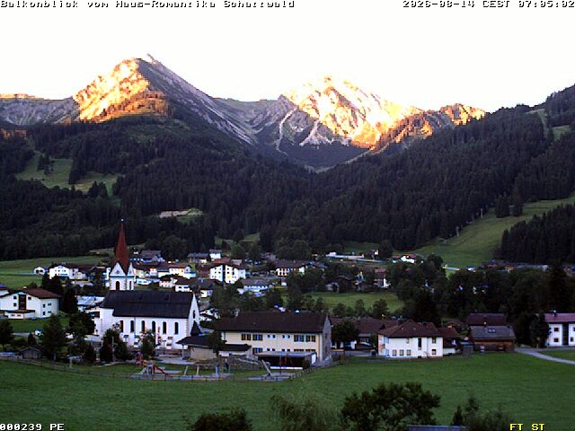 Archived image Webcam Schattwald: Vacation rental Haus Romantika