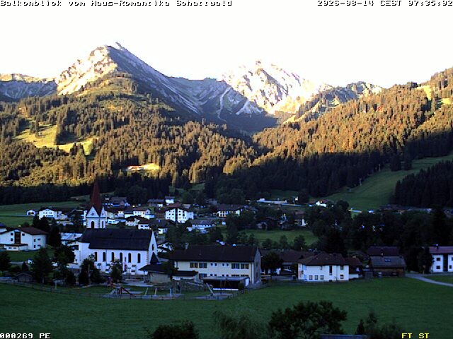 Archived image Webcam Schattwald: Vacation rental Haus Romantika