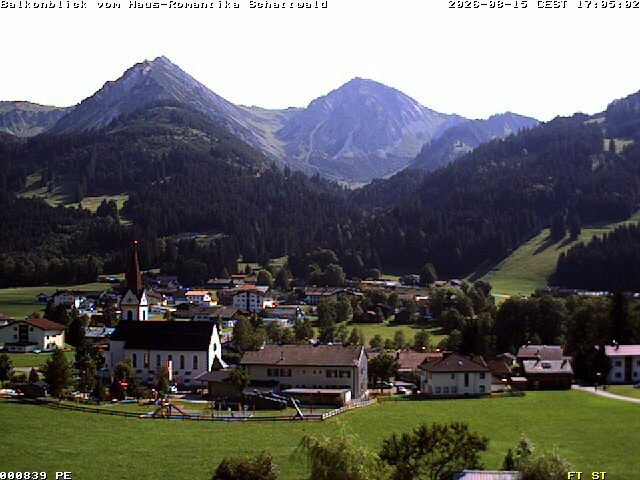 Archiv Foto Webcam Schattwald: Haus Romantika