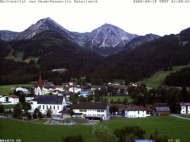 Archiv Foto Webcam Schattwald: Haus Romantika