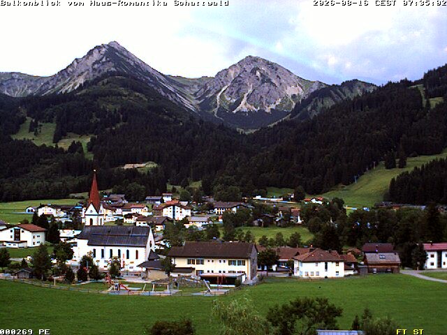 Archiv Foto Webcam Schattwald: Haus Romantika