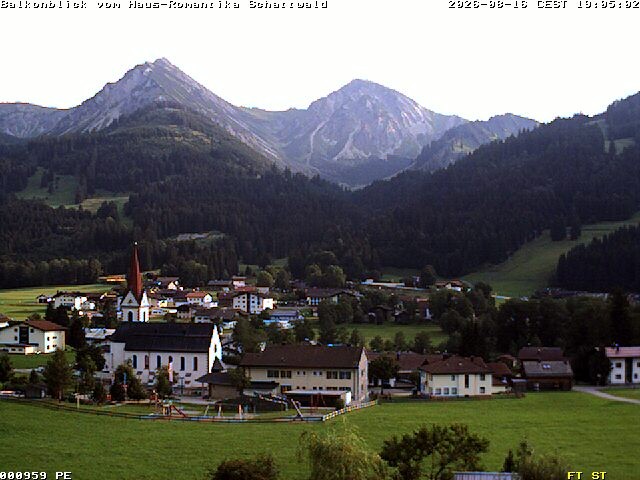 Archiv Foto Webcam Schattwald: Haus Romantika