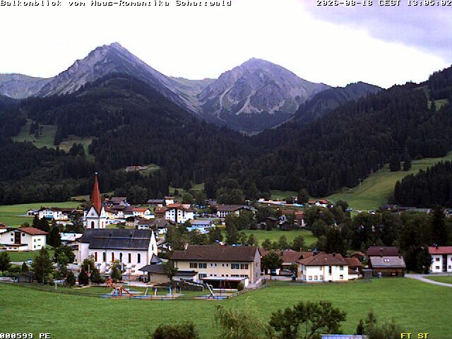 Archiv Foto Webcam Schattwald: Haus Romantika