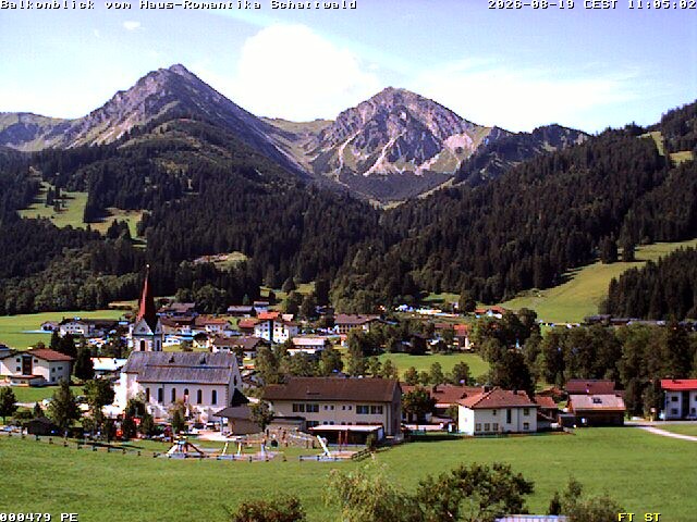 Archived image Webcam Schattwald: Vacation rental Haus Romantika