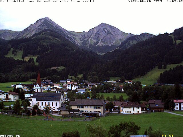 Archiv Foto Webcam Schattwald: Haus Romantika