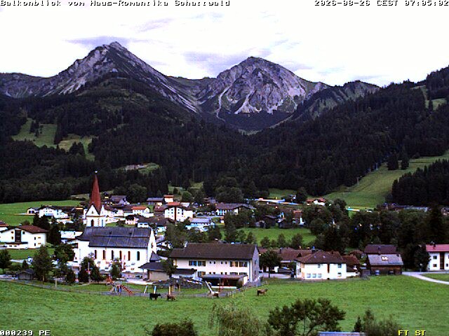 Archived image Webcam Schattwald: Vacation rental Haus Romantika