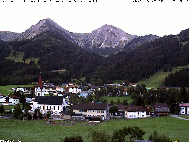 Archiv Foto Webcam Schattwald: Haus Romantika