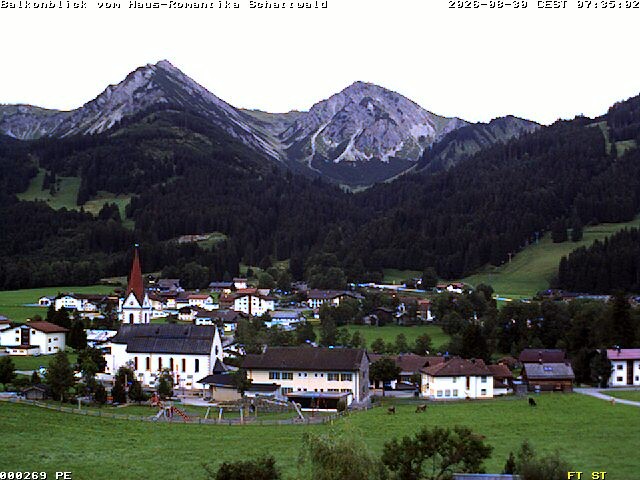 Archiv Foto Webcam Schattwald: Haus Romantika