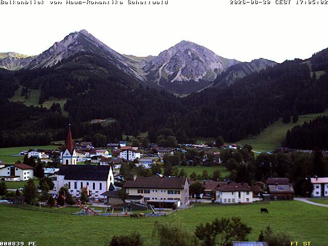 Archiv Foto Webcam Schattwald: Haus Romantika