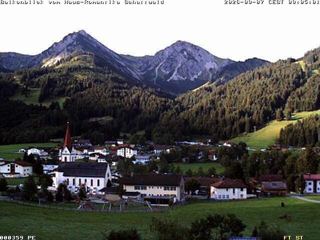 Archiv Foto Webcam Schattwald: Haus Romantika