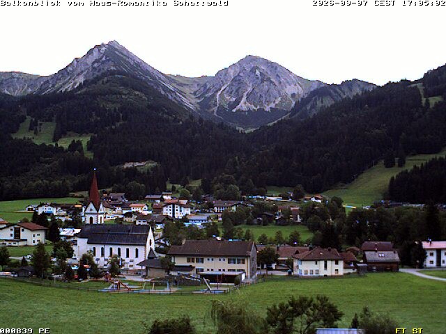 Archiv Foto Webcam Schattwald: Haus Romantika