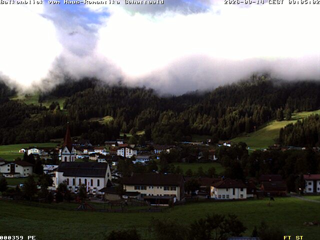 Archived image Webcam Schattwald: Vacation rental Haus Romantika