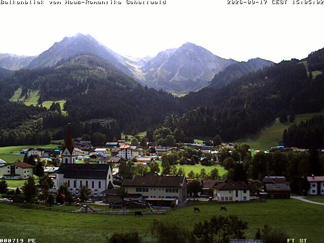 Archived image Webcam Schattwald: Vacation rental Haus Romantika
