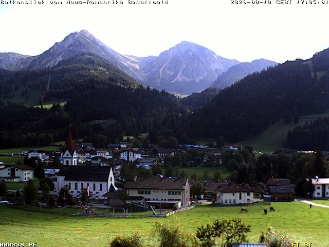 Archiv Foto Webcam Schattwald: Haus Romantika
