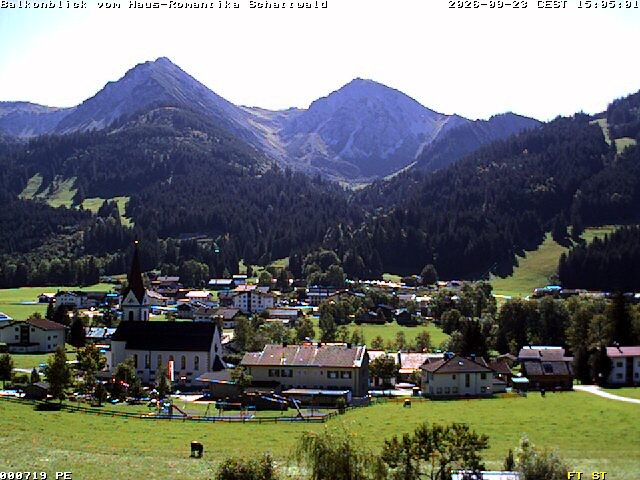 Archiv Foto Webcam Schattwald: Haus Romantika