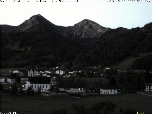 Archiv Foto Webcam Schattwald: Haus Romantika