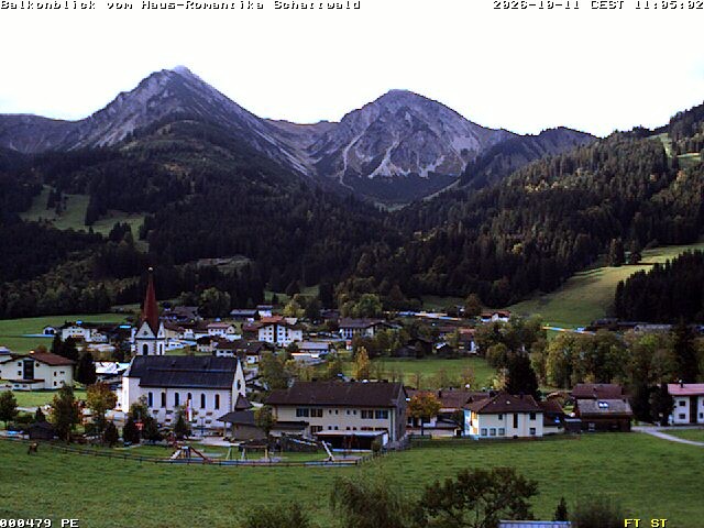 Archiv Foto Webcam Schattwald: Haus Romantika