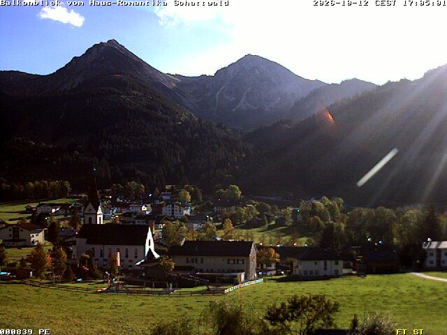 Archived image Webcam Schattwald: Vacation rental Haus Romantika