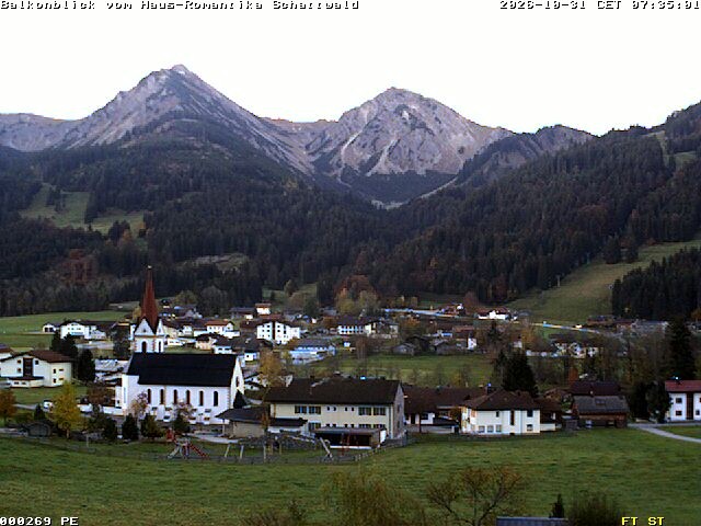 Archived image Webcam Schattwald: Vacation rental Haus Romantika